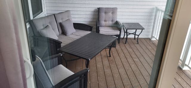 299 Lexington St 109, Woburn, MA 01801