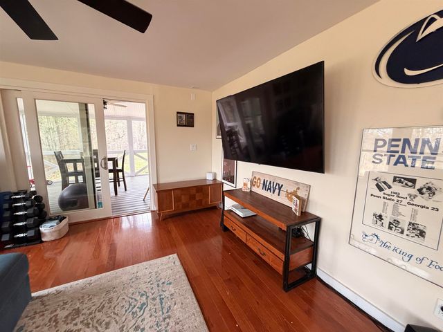 169 London Road, Westmoreland, NH 03467