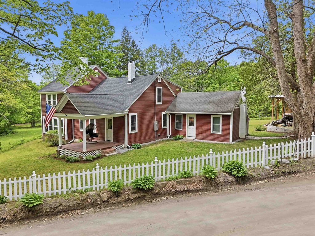 169 London Road, Westmoreland, NH 03467