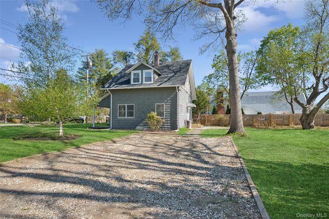57 Juniper Avenue, Smithtown, NY 11787