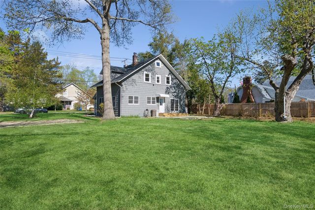 57 Juniper Avenue, Smithtown, NY 11787