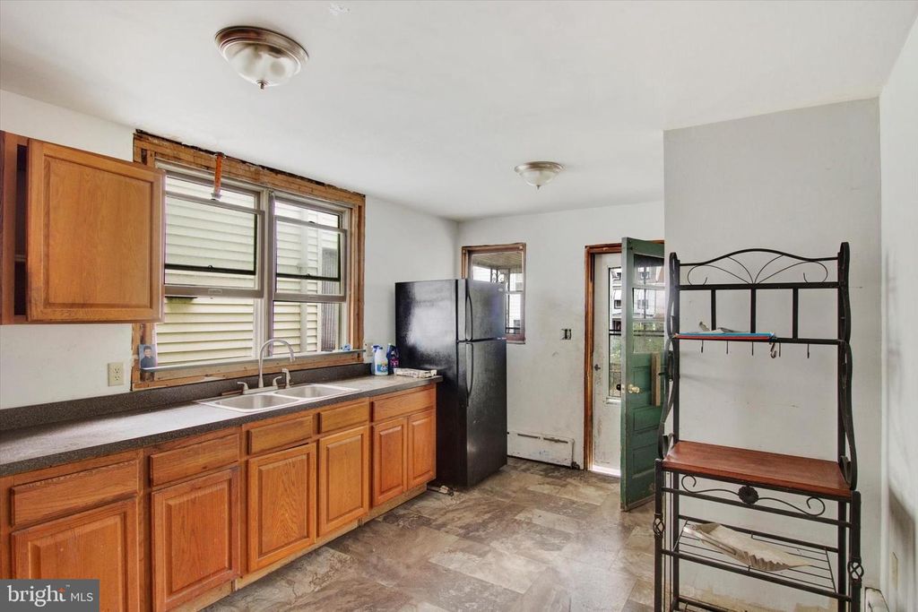 333 N FRONT ST, Steelton, PA 17113