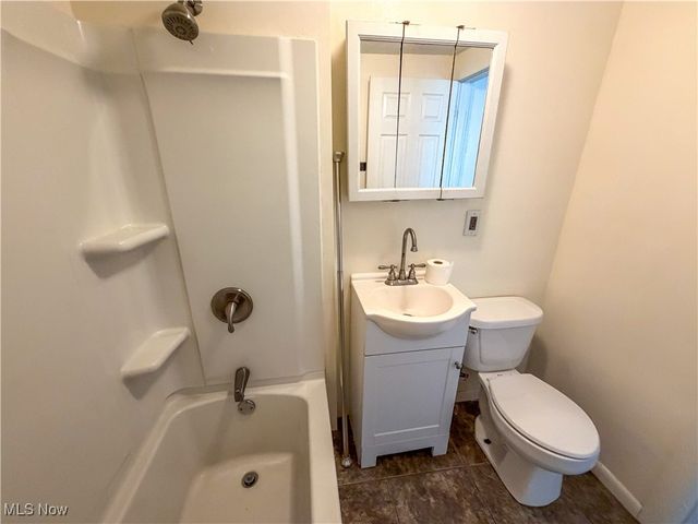 929 Bank Street, East Liverpool, OH 43920