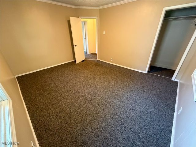 929 Bank Street, East Liverpool, OH 43920