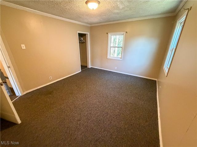 929 Bank Street, East Liverpool, OH 43920