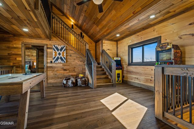 2130 Ross Way, Sevierville, TN 37876