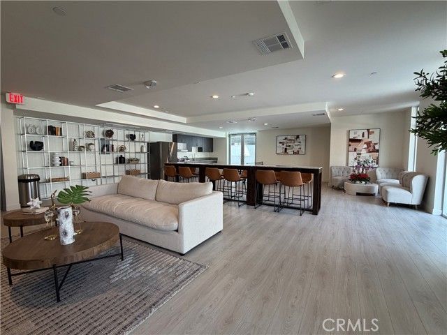 168 S Monterey St 212, Alhambra, CA 91801