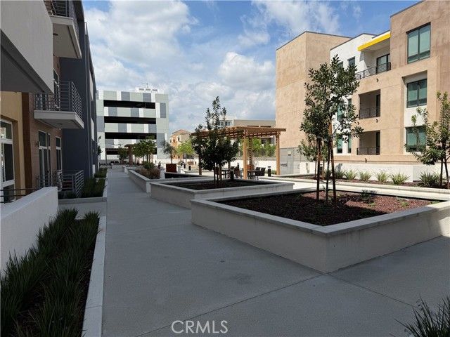 168 S Monterey St 212, Alhambra, CA 91801