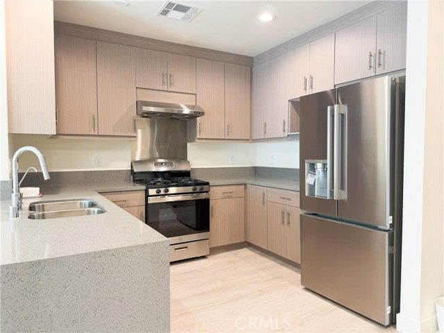 168 S Monterey St 212, Alhambra, CA 91801