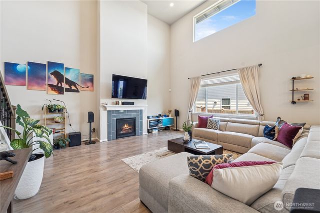 25504 128th Avenue SE, Kent, WA 98030