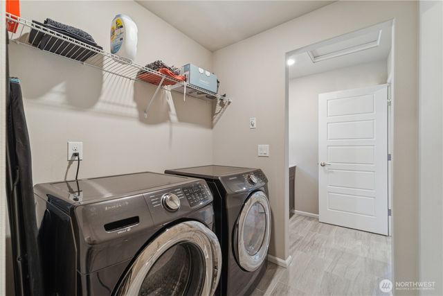 25504 128th Avenue SE, Kent, WA 98030