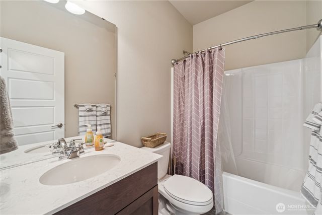 25504 128th Avenue SE, Kent, WA 98030