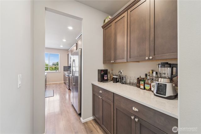 25504 128th Avenue SE, Kent, WA 98030