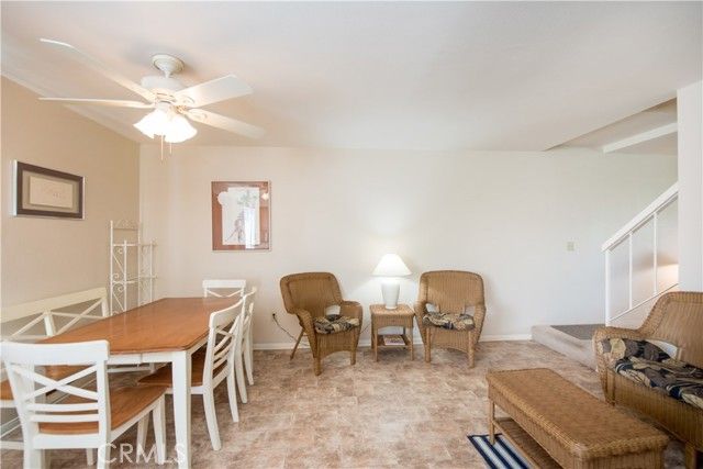 6087 Montecito Circle 4, Palm Springs, CA 92264