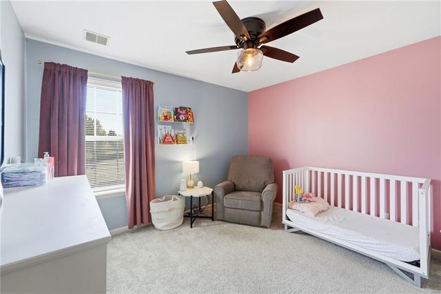 4405 SW Flintrock Drive, Lee's Summit, MO 64082
