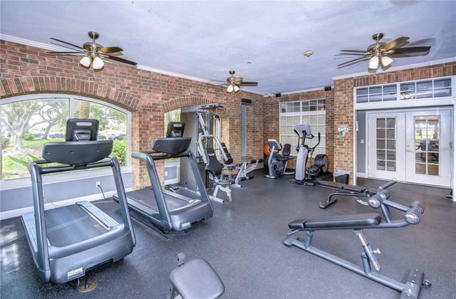 10200 GANDY BOULEVARD N 334, St Petersburg, FL 33702