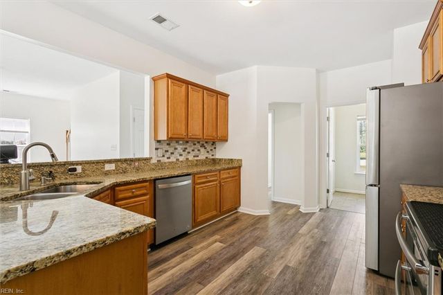 3793 Mariners DR, Hayes, VA 23072