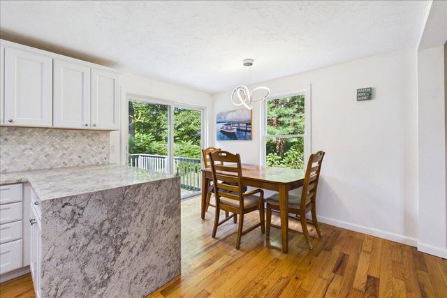 37 Gooseberry Lane, Marstons Mills, MA 02648