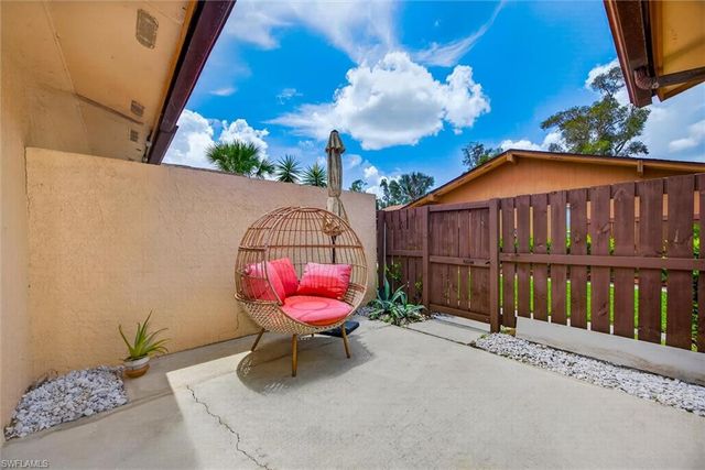 6315 Royal Woods DR, Fort Myers, FL 33908