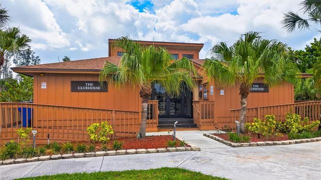 6315 Royal Woods DR, Fort Myers, FL 33908