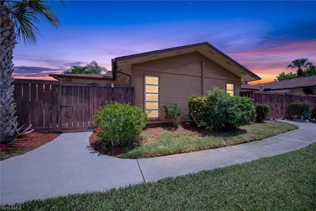 6315 Royal Woods DR, Fort Myers, FL 33908