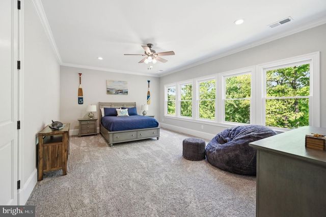 11215 PRESWICK LN, Spotsylvania, VA 22551
