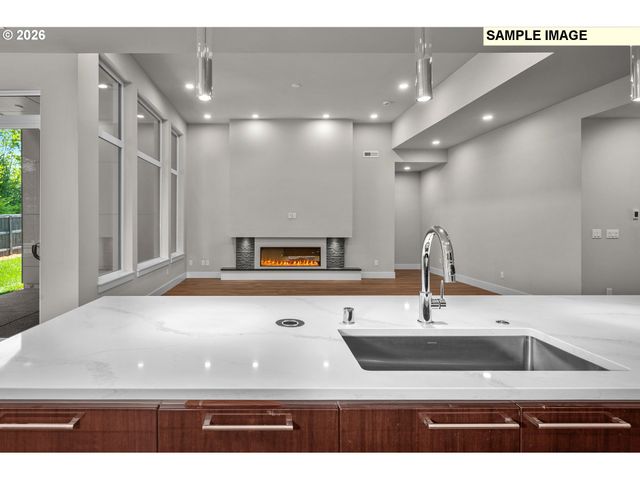1208 Nw 150TH St, Vancouver, WA 98685