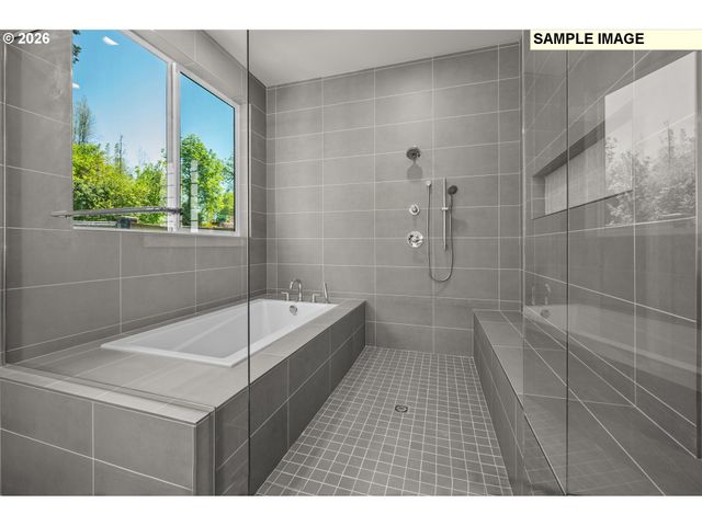 1208 Nw 150TH St, Vancouver, WA 98685