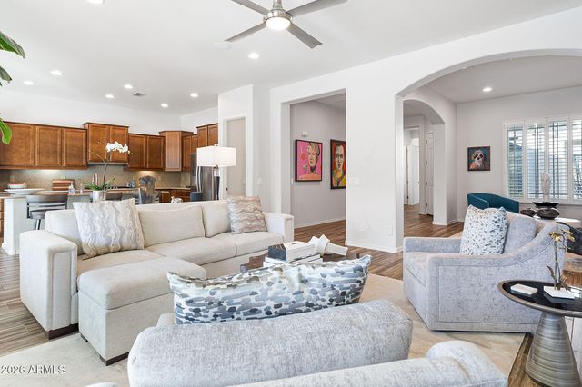 27011 N 14TH Lane, Phoenix, AZ 85085