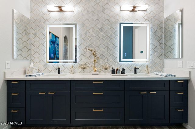 27011 N 14TH Lane, Phoenix, AZ 85085