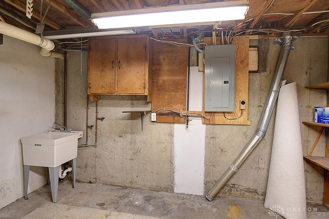 1633 Phyllis Avenue, Miamisburg, OH 45342