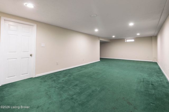 4317 Twillingate Ln, Louisville, KY 40241