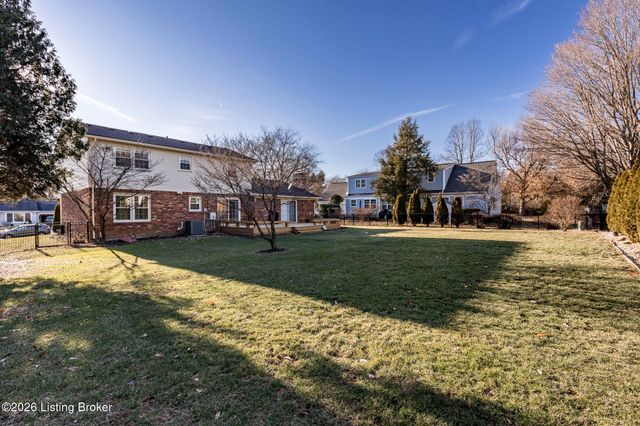 4317 Twillingate Ln, Louisville, KY 40241