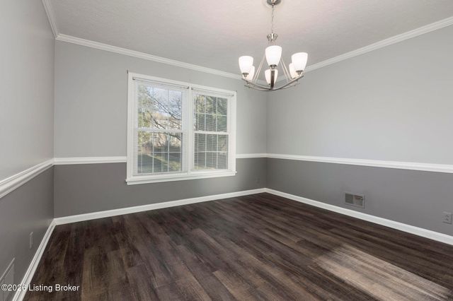 4317 Twillingate Ln, Louisville, KY 40241