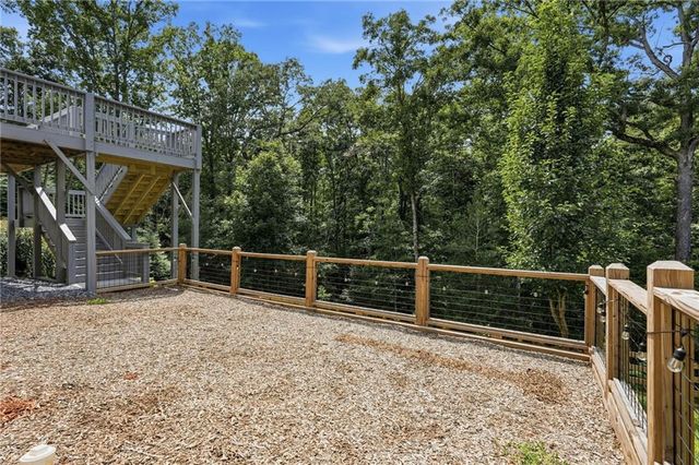 179 White Oak Trail N, Dahlonega, GA 30533