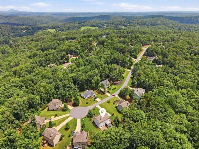 179 White Oak Trail N, Dahlonega, GA 30533