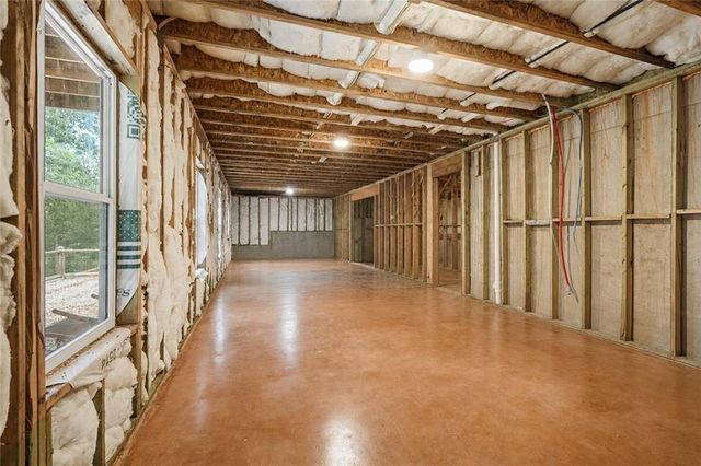 179 White Oak Trail N, Dahlonega, GA 30533