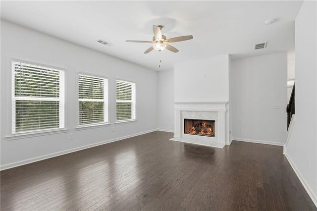 179 White Oak Trail N, Dahlonega, GA 30533