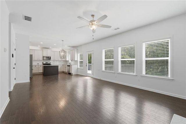 179 White Oak Trail N, Dahlonega, GA 30533