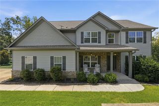 179 White Oak Trail N, Dahlonega, GA 30533