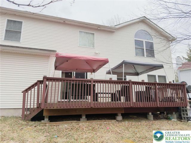 6017 Boardwalk Drive, Coolbaugh Twp, PA 18466