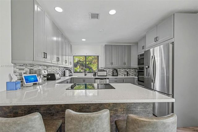 15815 SW 85th Avenue, Palmetto Bay, FL 33157