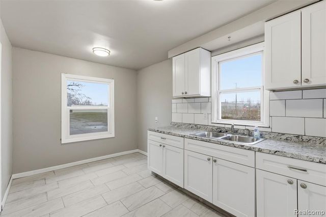 18027 Moenart Street, Detroit, MI 48234