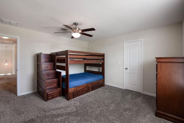 521 Middle Brook DR, Leander, TX 78641