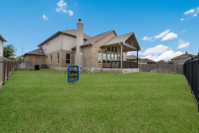 521 Middle Brook DR, Leander, TX 78641