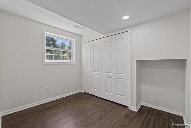 6511 Timber Ridge Drive, Bloomfield Hills, MI 48301