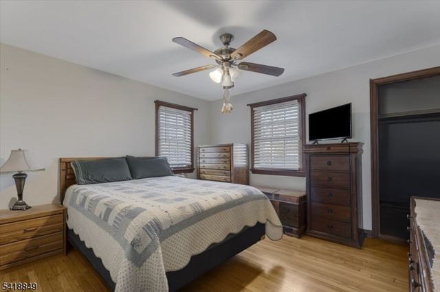 426 Brook Ct, Plainfield City, NJ 07060