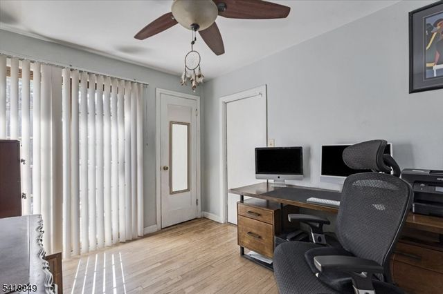 426 Brook Ct, Plainfield City, NJ 07060