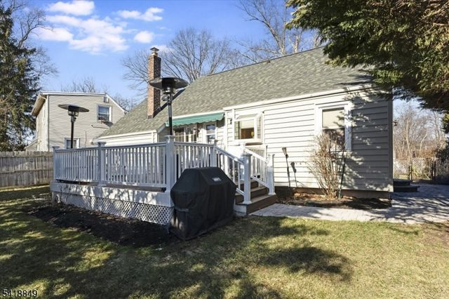 426 Brook Ct, Plainfield City, NJ 07060