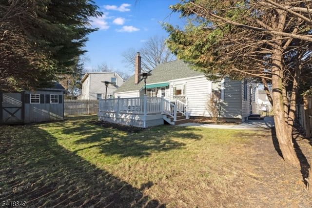 426 Brook Ct, Plainfield City, NJ 07060